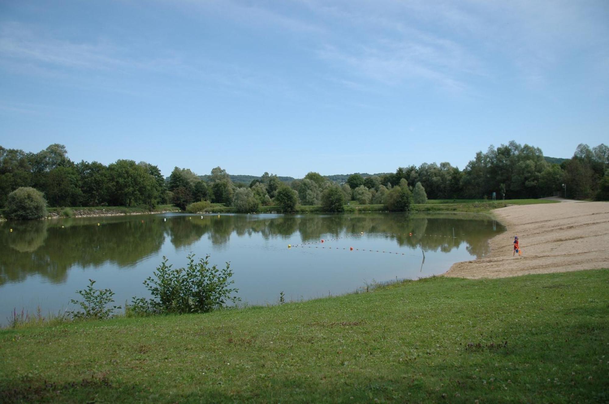 Maison Chaleureuse A Eringes Avec Jardin Et Parking Inclus Экстерьер фото