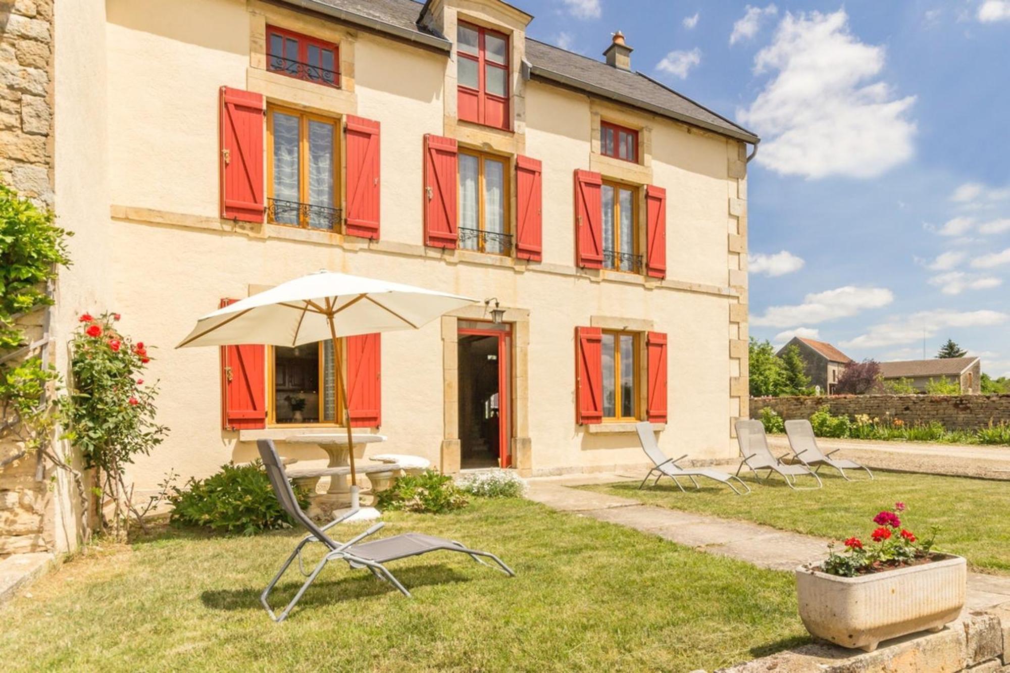 Maison Chaleureuse A Eringes Avec Jardin Et Parking Inclus Экстерьер фото